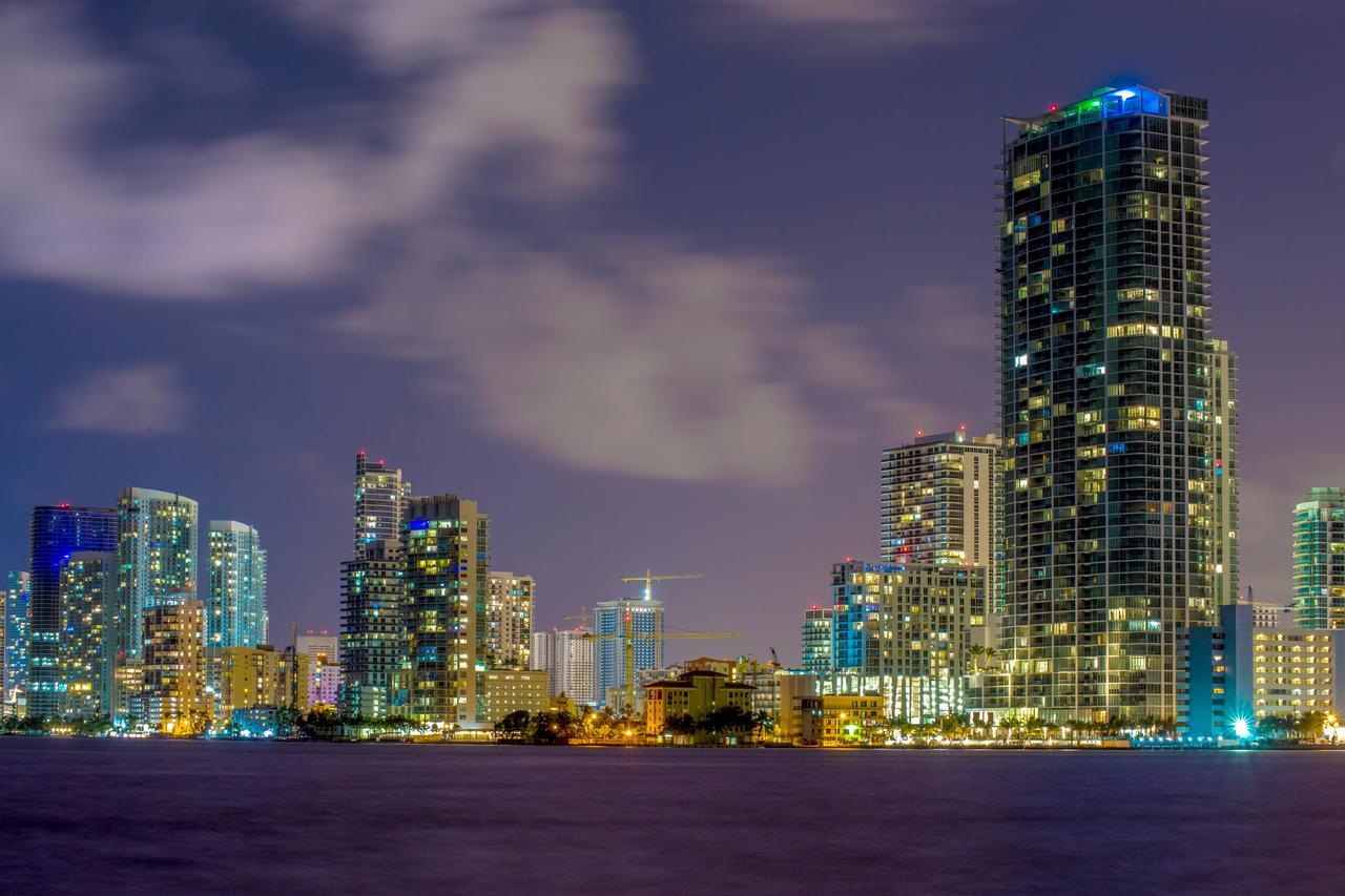 Shorecrest Miami Bay Luxury Apartments Exterior photo