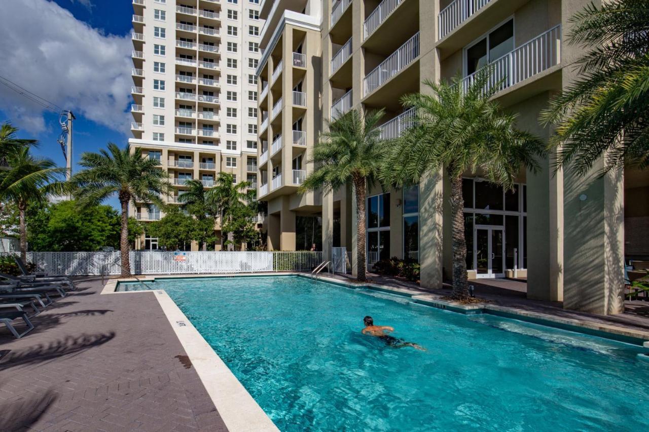 Shorecrest Miami Bay Luxury Apartments Exterior photo